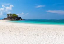 5 Wisata Pantai Indah Situbondo